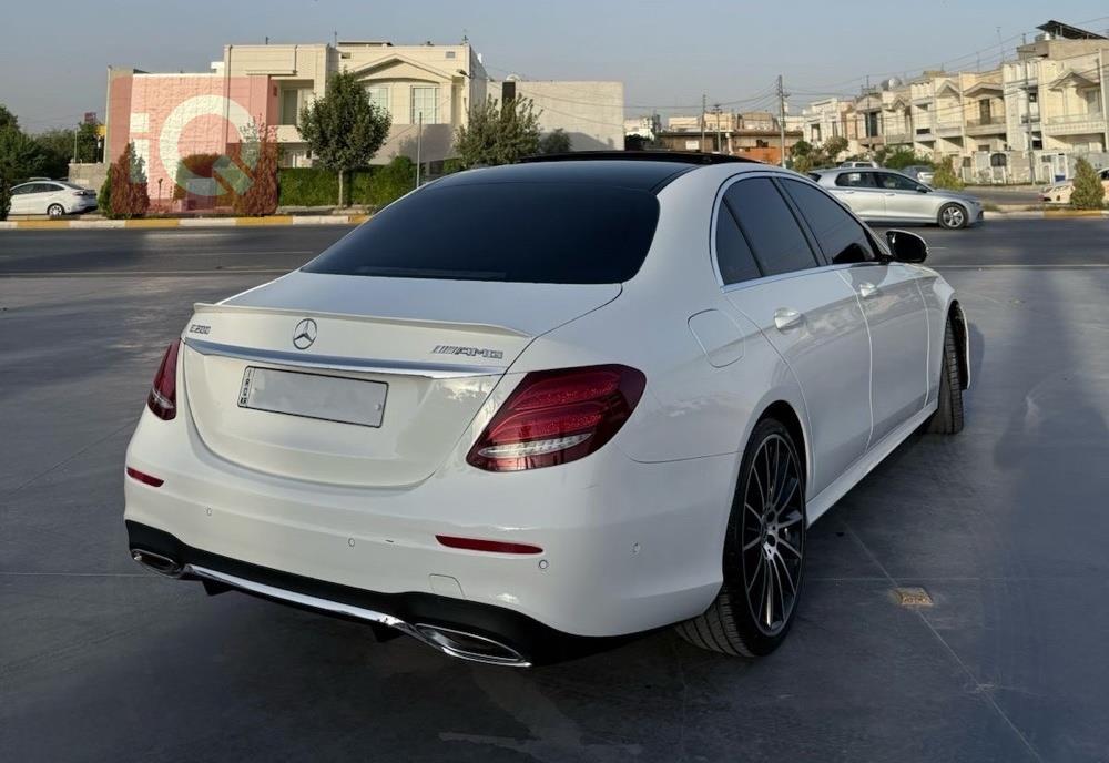 مرسيدس بنز E-Class